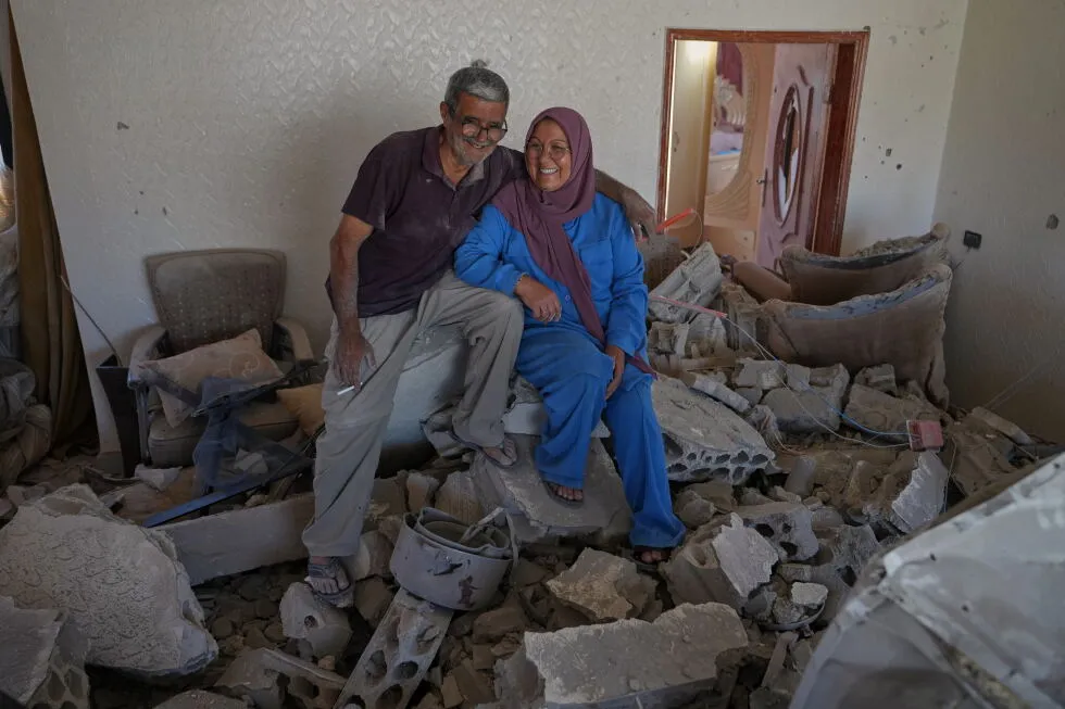 Famiglie libanesi tornano nelle case dopo l'accordo Usa-Israele