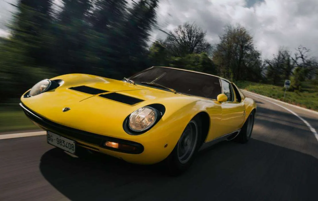 La Lamborghini Miura SV compie 55 anni dal debutto